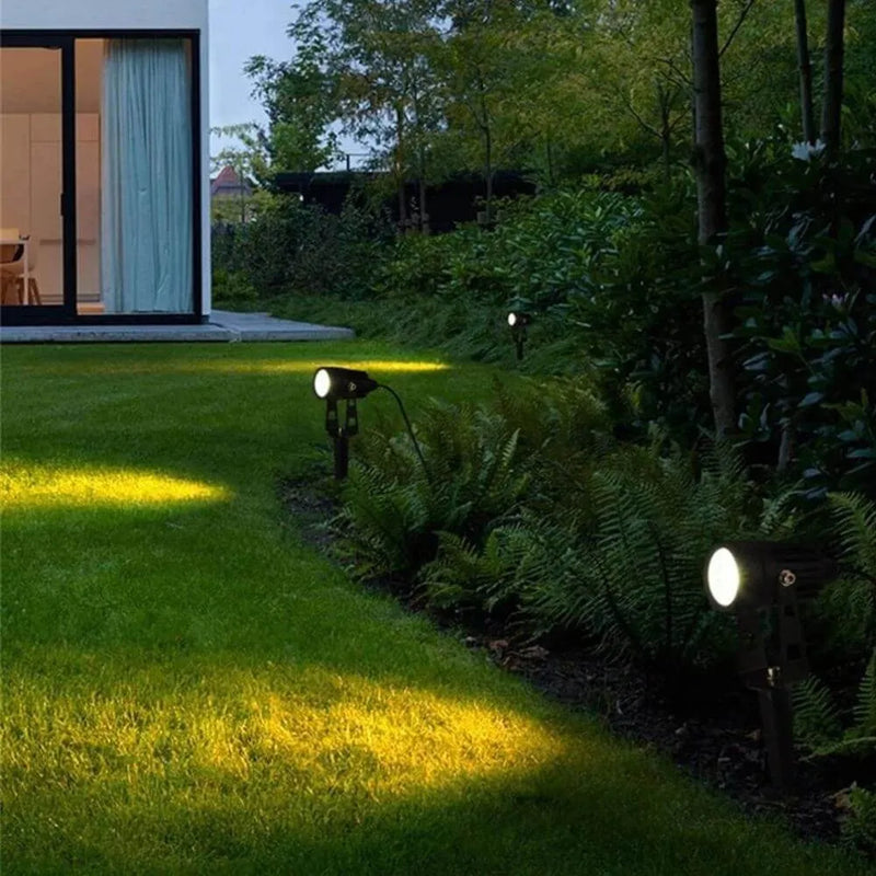 Luminária Led para Jardim IP65 Impermeável - GardenGlow.