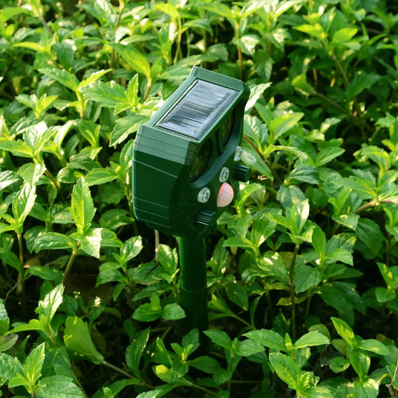 Repelente Solar de Animais e Pragas Ultra Sônico Impermeável - PestFree - Site compre mais